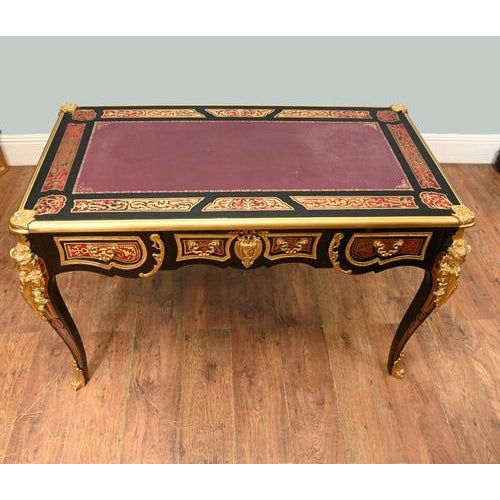 Napoleon III Writing Table in Wood For Sale - Image 6 of 16