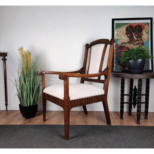 Wood Italian Carved Walnut Wood Armchair, 1930s For Sale - Image 7 of 8