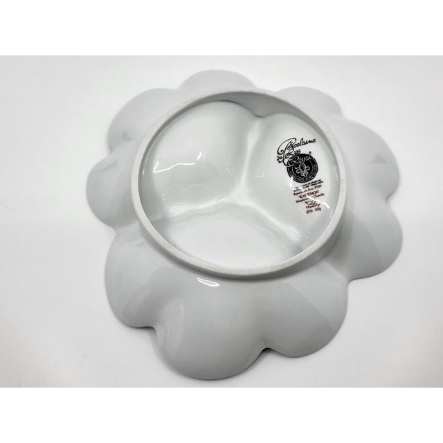 Porcelain Bowl from the Lys Royal Factory, France, 18th Century For Sale - Image 9 of 16