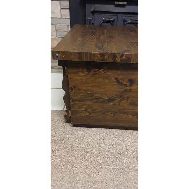 Traditional 1980s Mid-Century Modern Carved Wood Cabinet With Brass Accents For Sale - Image 3 of 12