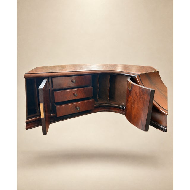 Flame Mahagony "Carlton" Edwardian Desk 1920's For Sale In Seattle - Image 6 of 15
