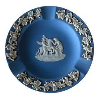 Vintage Wedgwood Jasperware Blue Ashtray / Trinket Dish – Made in England For Sale
