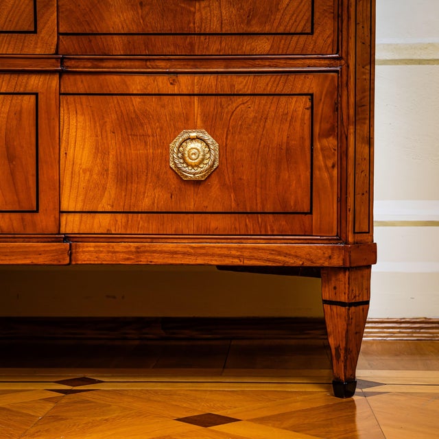Neoclassical Chest of Drawers, Central Germany, 1800 For Sale - Image 5 of 8