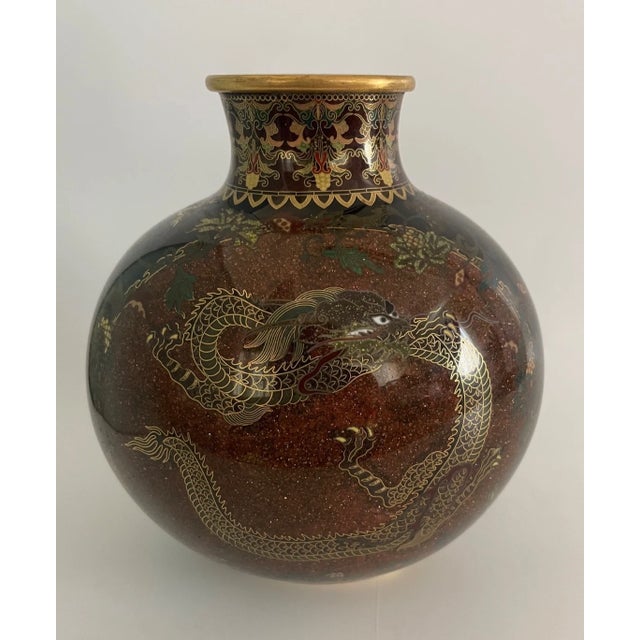 Exceptional Antique Japanese Cloisonné Vase – Brown Gold Fleck (Aventurine) Dragon Motif – Meiji Period Artistry For Sale - Image 11 of 15