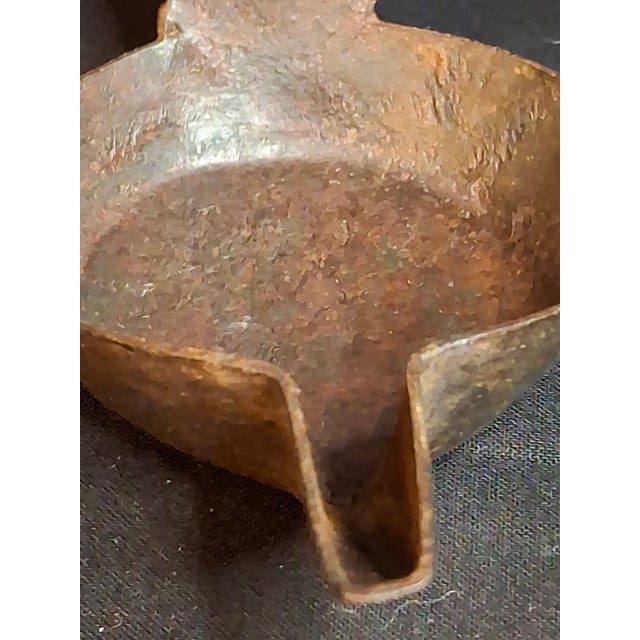 Rare 18th C Wrought Iron Double Crusie Phoebe Grease Lamp Bird Motif Folk Art For Sale - Image 12 of 18