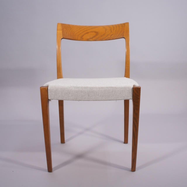 1960s Kontiki Chairs in Walnut and Wool and Cotton Upholstery by Yngve Ekström for Troeds, Sweden, 1950s, Set of 5 For Sale - Image 5 of 9