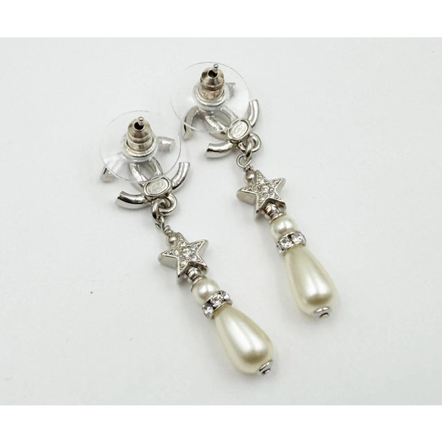 Chanel Chanel Brand New Silver CC Crystal Star Tear Drop Pearl Piercing Earrings, A Pair For Sale - Image 4 of 6