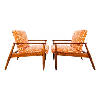 Restored 1960s Mid Century Modern Studio Crafted Oak Lounge Chairs For Sale