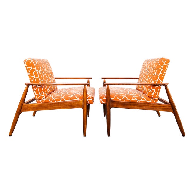 Restored 1960s Mid Century Modern Studio Crafted Oak Lounge Chairs For Sale