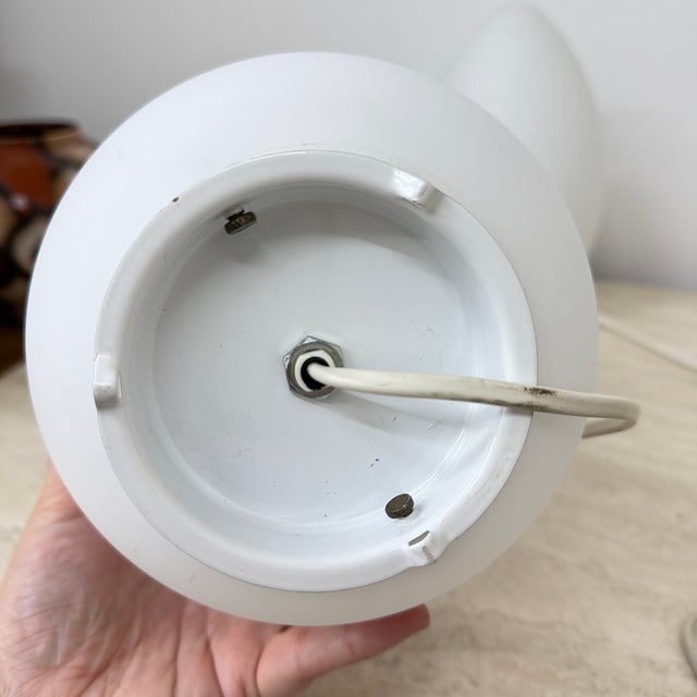 Vintage Egg-Shaped Opaline Glass Table Lamps, 1970s, Set of 2 For Sale - Image 11 of 18