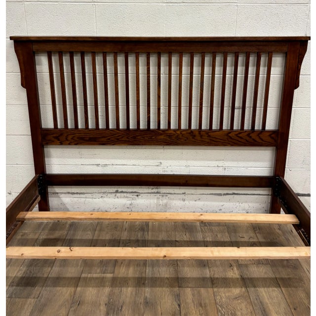 Stickley Vintage Queen Size Stickley Style Mission Arts and Crafts Style Oak Bed For Sale - Image 4 of 8