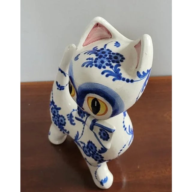 Mid 20th Century Vintage Italian Blue and White Glazed Cat With Bowtie For Sale - Image 5 of 7