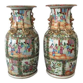 Chinese Export Rose Medallion Tall Vases - a Pair For Sale
