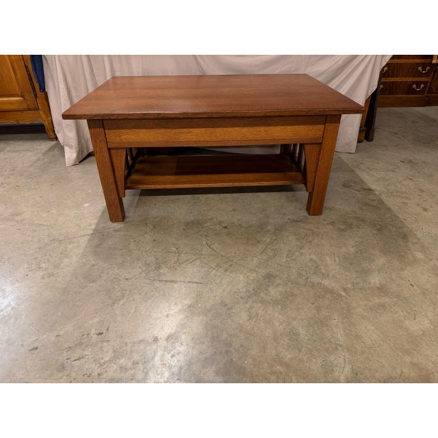American Mission Quarter-Sawn Oak Coffee Table With Two Drawers and Lower Shelf, Circa 1890–1910 For Sale - Image 16 of 17