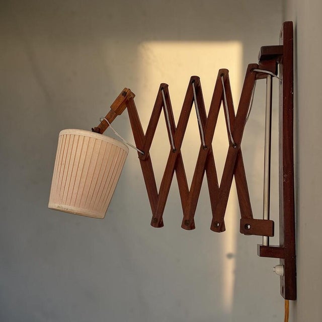 Scandinavian Style Extendable Wall Lamp, 1960s For Sale - Image 4 of 12