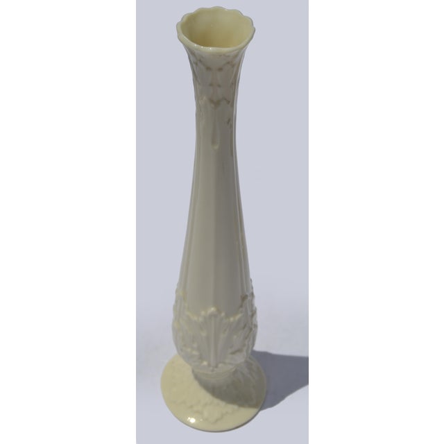 Set 2 Lenox Collectibles Tall Bud Vases Ivory Ceramic Fine China 24k Gold For Sale - Image 9 of 16