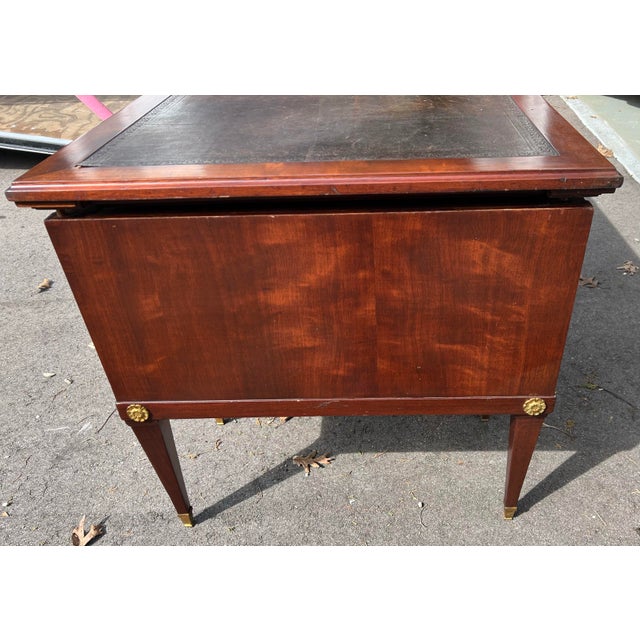 French Neoclassical Mahogany Leather Top Desk With Ormolu Urn Mounts & Pull-Out Slides For Sale - Image 4 of 12