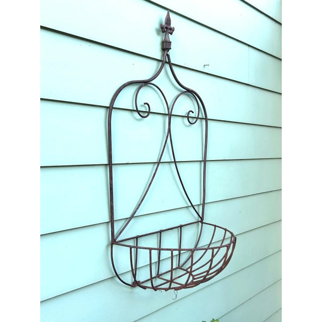 American Antique Fleur-De-Lis Wrought Iron Hanging Wall Planter Basket – Garden or Patio Decor For Sale - Image 3 of 6