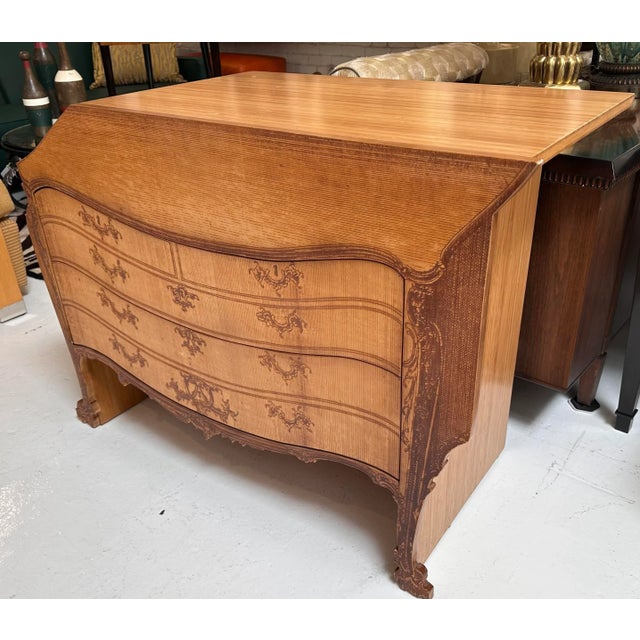 Piero Fornasetti Trompe l'Oeil Commode Chest of Drawers.