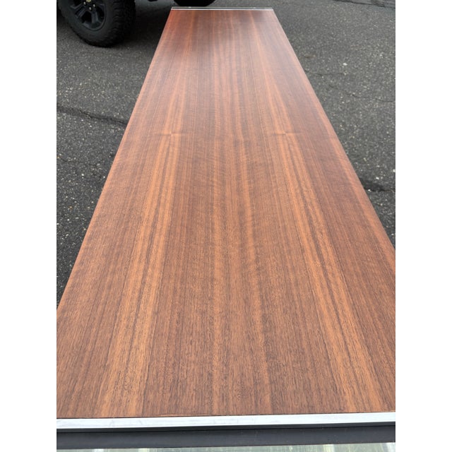 1960s Attributed to Milo Baughman for Thayer Coggin Lucite and Walnut Credenza/Dresser For Sale - Image 10 of 10