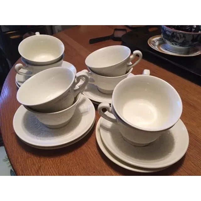 1930s Wedgwood Queensware Patrician Cups and Saucers Set of 8 For Sale - Image 9 of 11