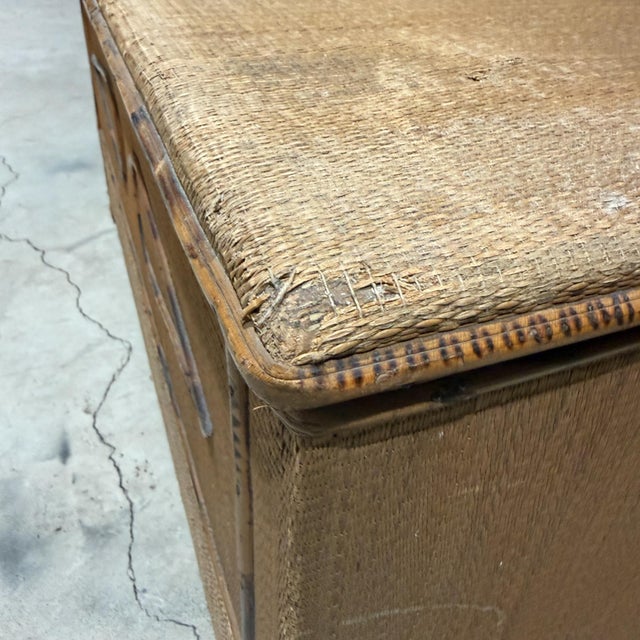 1950s Vintage Woven Rattan or Wicker Storage Trunk Blanket Chest Mid Century For Sale - Image 5 of 15