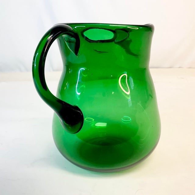 Bottle Green 1950s Vintage Art Deco Americana Boho Chic Hand Blown Green Pitcher. For Sale - Image 8 of 9