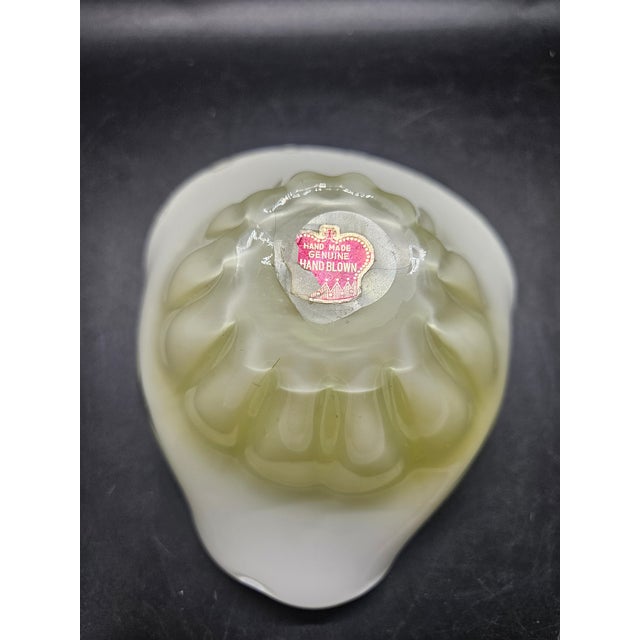 Venice & Murano Co. Alfredo Barbini Murano Shell Dishe For Sale - Image 4 of 4