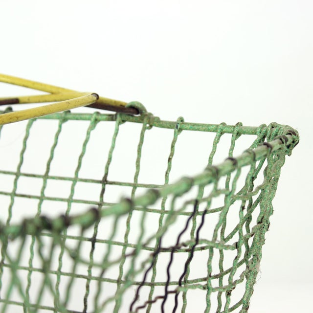 1960s Vintage Czechoslovakian Wire Shopping Basket, 1960s For Sale - Image 5 of 8
