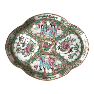 Rose Medallion 19th Century Platter For Sale