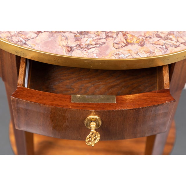 Period, Oval Side Table For Sale In Los Angeles - Image 6 of 8