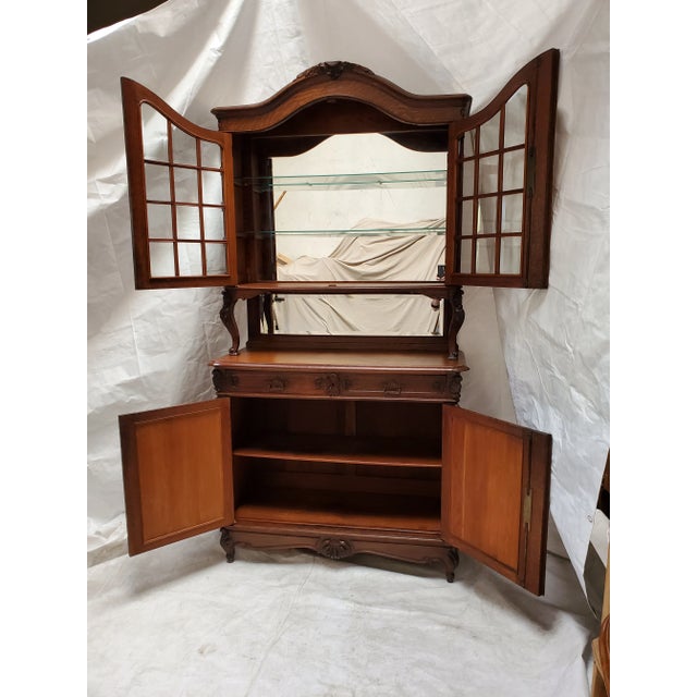 Antique French / Louis XV Oak Display China Cabinet Display Hutch With Beveled Glass For Sale - Image 9 of 13