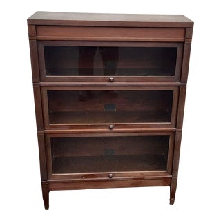 Early 20th Century Vintage Globe Wernicke Mahogany 3 Section Barrister Bookcase in Original Finish For Sale