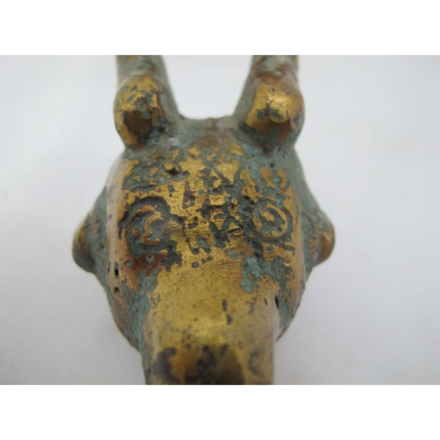Green Chinese Archaic Bird Bronze Ware Gold Toad Accent Ritual Wine Vessel Pitcher For Sale - Image 8 of 18