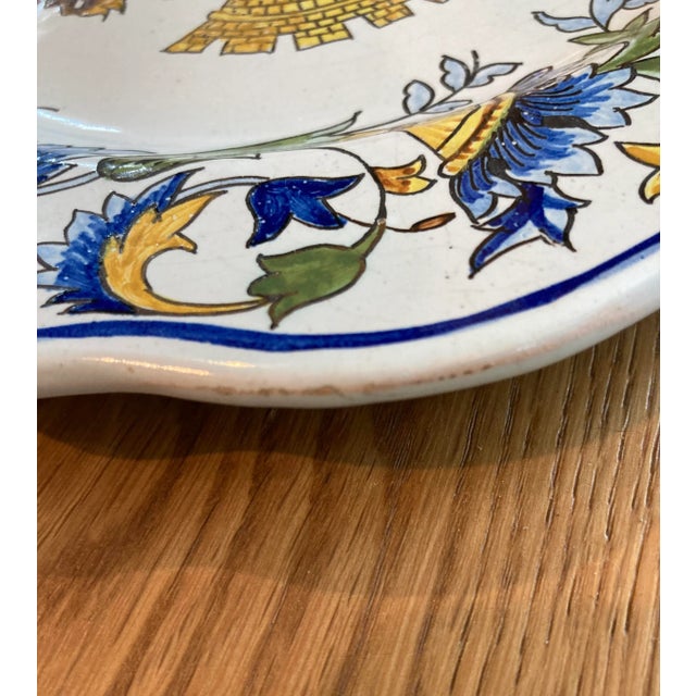 Antique French Quimper Porquier Beau Faience Armorial Plates- Set of 2 For Sale - Image 6 of 7