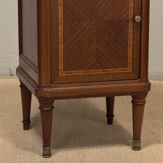 Auburn Pair of Antique French Louis XVI Marquetry Marble Top Nightstands ~ End Tables For Sale - Image 8 of 18