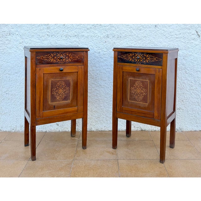 1940s French Marquetry Bedside Cabinets with Inlaid Decoration, 1940, Set of 2 For Sale - Image 5 of 10