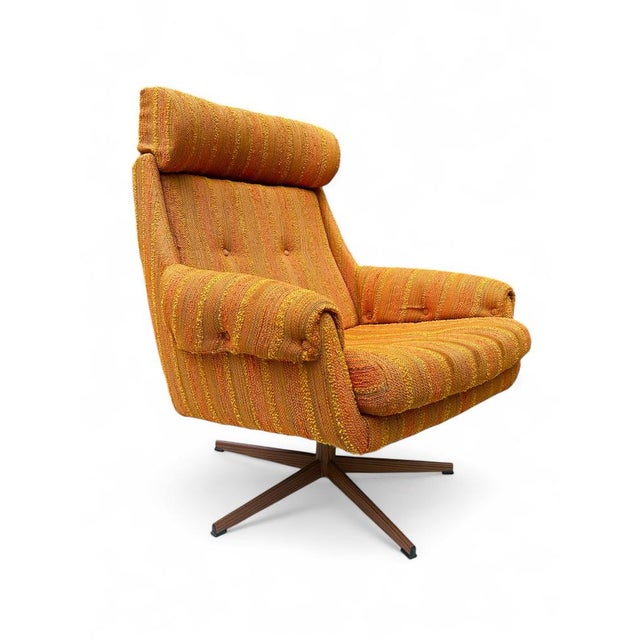 Mid-Century Modern Scandinavian Style Swivel Armchair, 1960s For Sale - Image 3 of 11