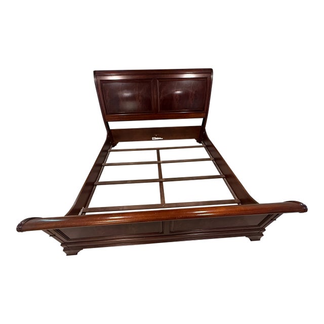 Ethan Allen King Sleigh Bed + 2 Matching Nightstands For Sale