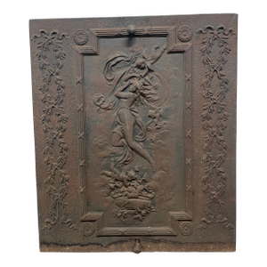 Rare 19th-Century Figural 'Orientalist' Cast Iron Summer Cover — New Orleans Estate 21.5" W X 26" H