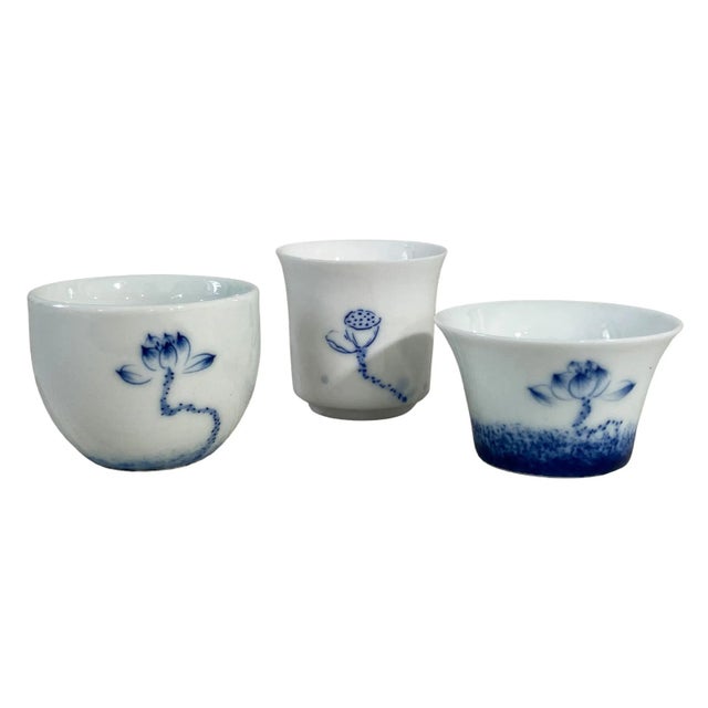 Chinoiserie Blue and White Tea Cups W/Lotus Flower - Set of 3 For Sale - Image 4 of 6