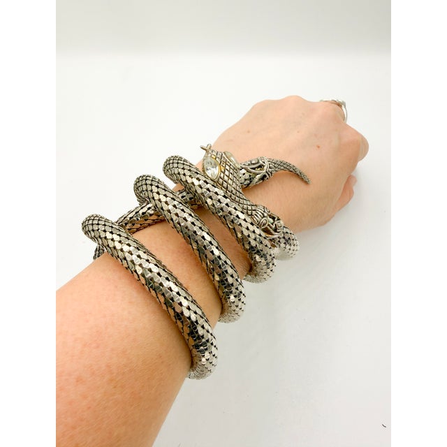 Vintage Sculptural Snake Mesh Necklace attributed to Dl Auld Co. / Whiting & Davis, 1970s For Sale - Image 14 of 16