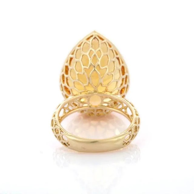 Contemporary 17.95ct Pear Cut Citrine Vintage Ring Size 7 in 14k Solid Gold For Sale In New York - Image 6 of 13