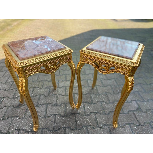 1990s French Louis XVI Gold Pink Marble Side Tables Pair For Sale - Image 15 of 17