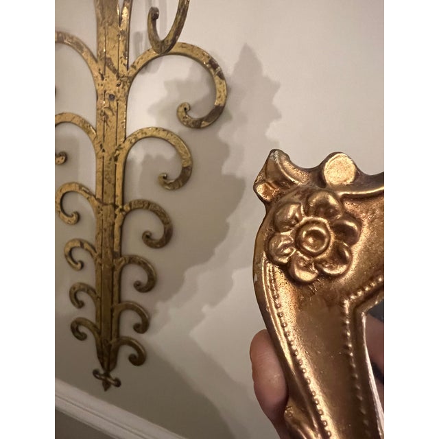 Rococo Ornate Italian Florentine Rococo Giltwood Mirror For Sale - Image 3 of 8