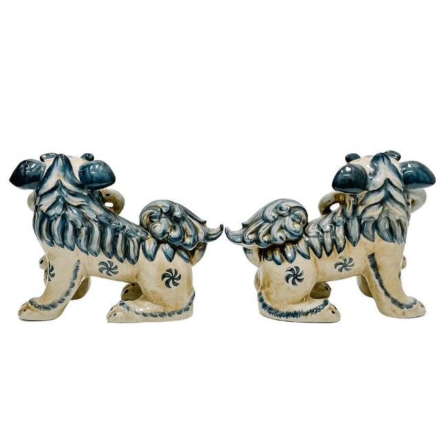 2020s Contemporary Chinese Blue & White Chinese Foo Dogs - A Pair For Sale - Image 5 of 10