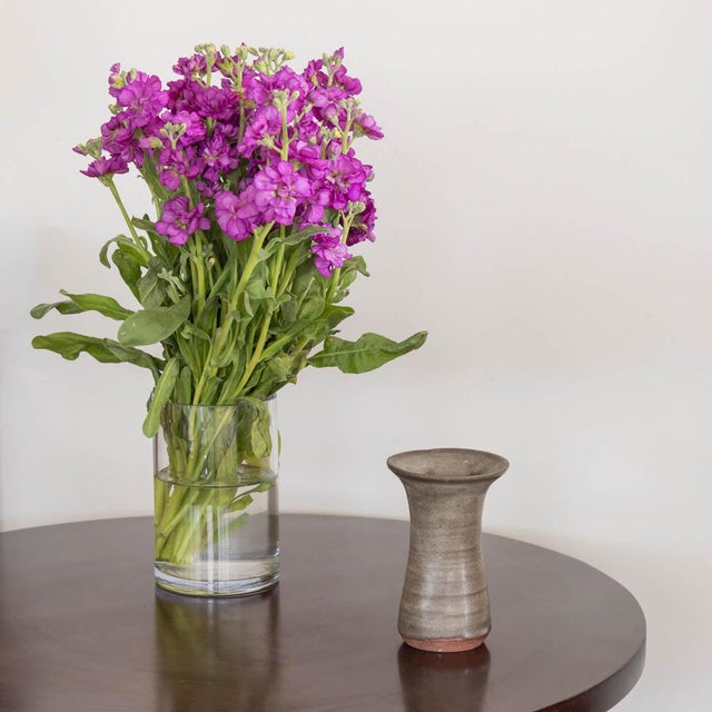 Beautiful Bizen-style ceramic stoneware vase from Japan, 1960s. Iron rich clay body with hints of green. Excellent...