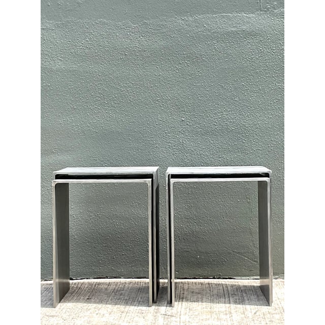 Late 20th Century Vintage Wood Grain Metal Nesting Tables - Set of 4 For Sale - Image 5 of 12