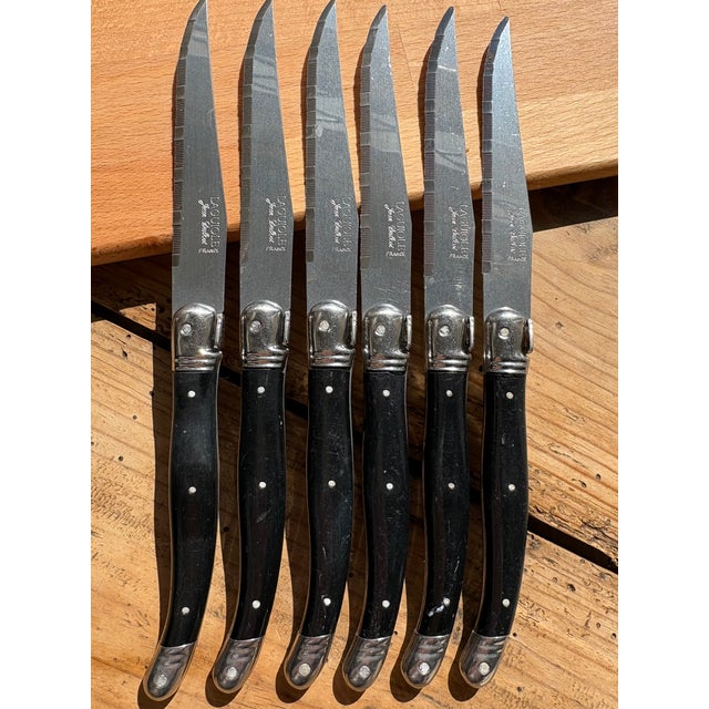 Metal Late 20th Century French Laguiole Steak with Black Handles and Cutting Board Knife Set - 7 pcs For Sale - Image 7 of 16