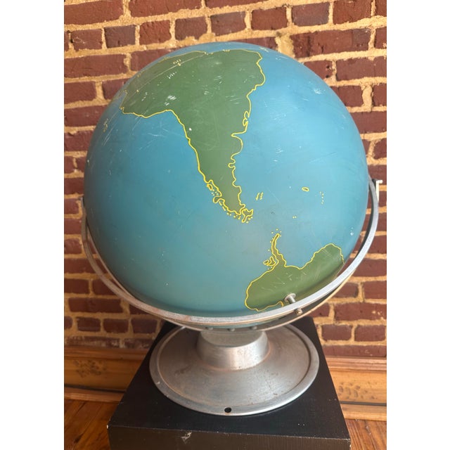 1940s A.j. Nystrom Graphic Project Globe For Sale - Image 5 of 11